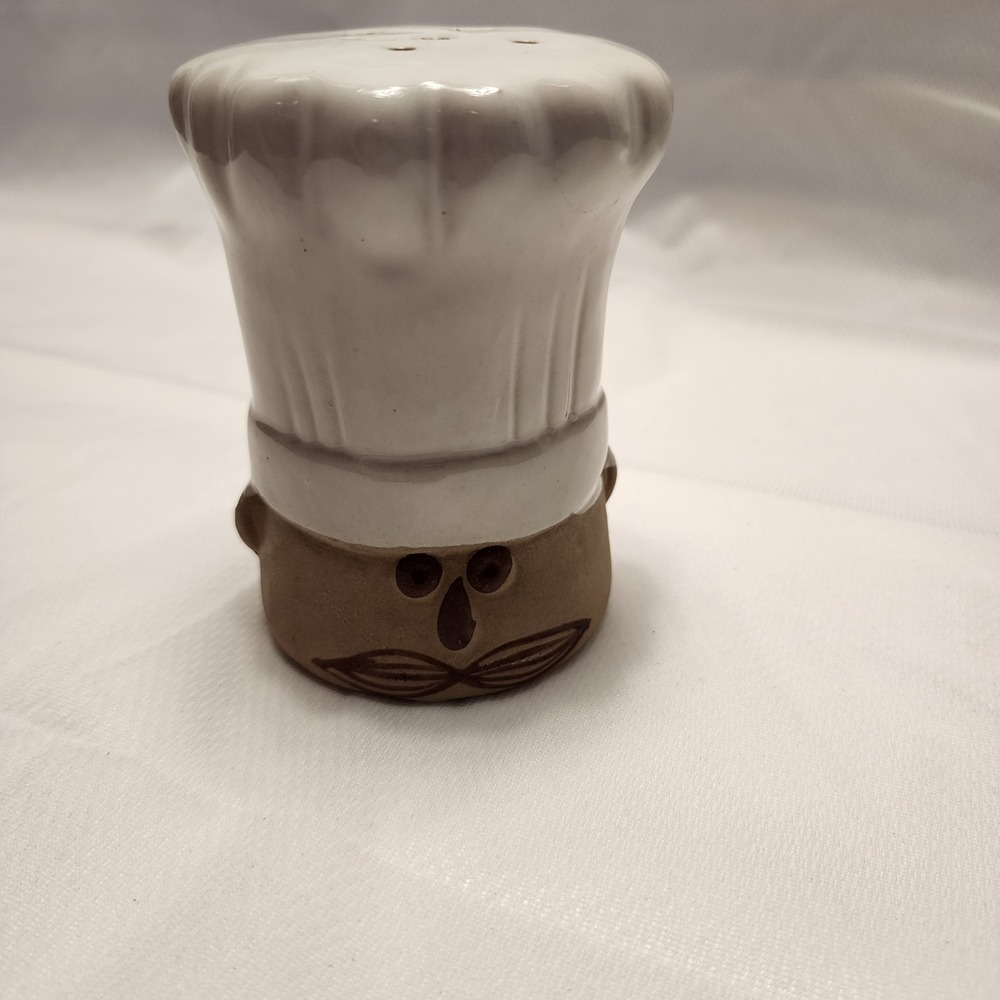 Vintage Large Ceramic Chef Head Hat Spice Shaker Figurine Collectables Cooking